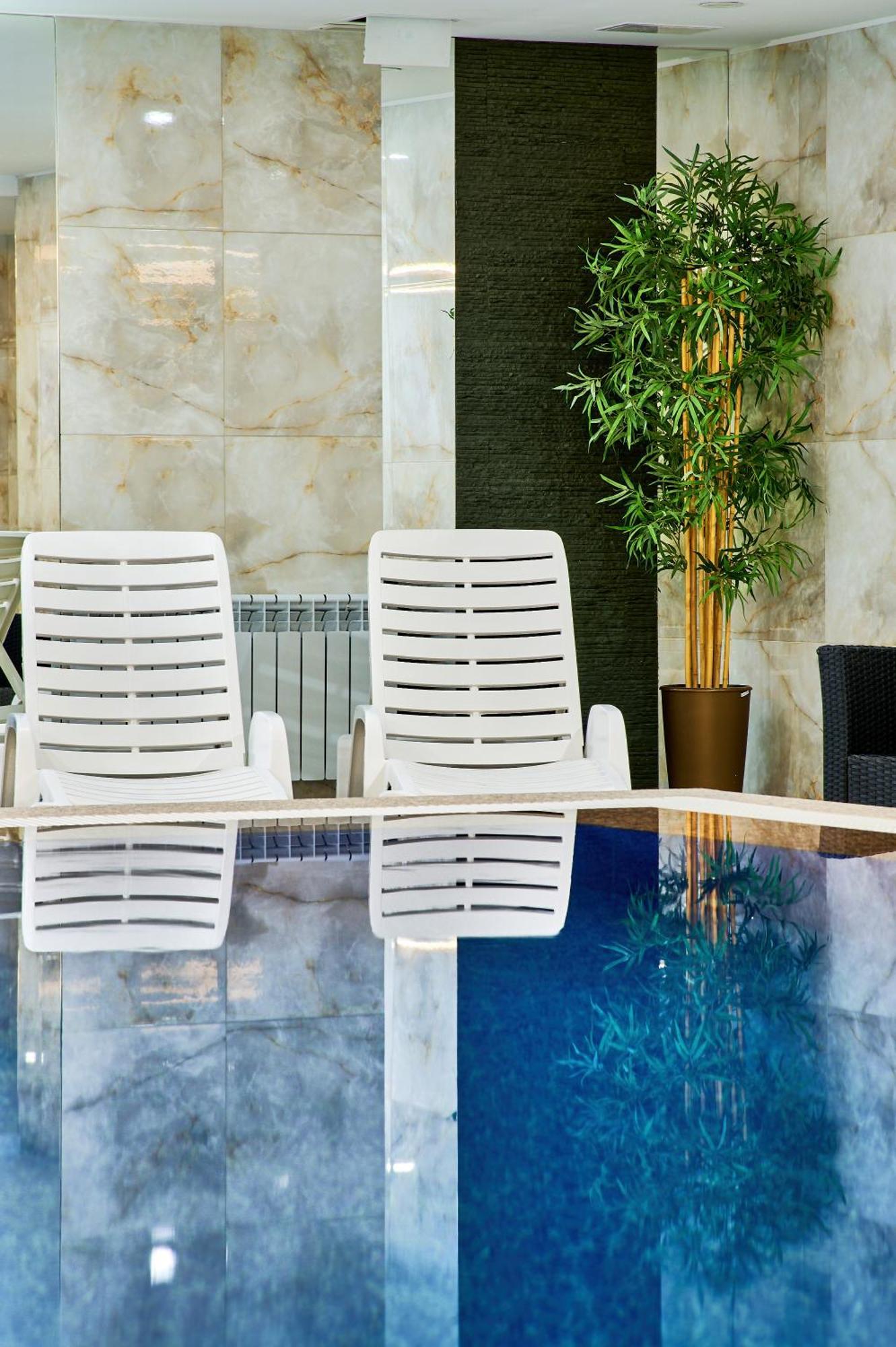 Aisha Bibi Hotel & Spa Astana Exterior foto